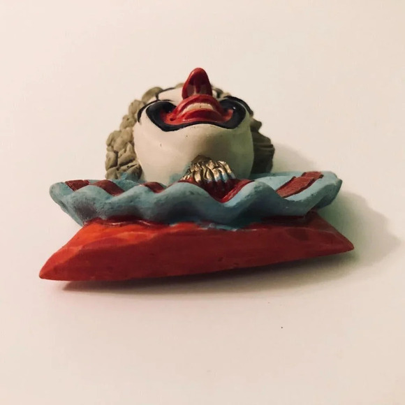 Vintage Refrigerator Magnets Clowns Set of 2 Fridge Magnets - Picture 9 of 12
